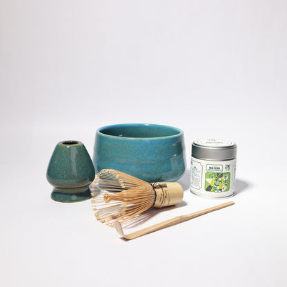 Zen zestaw z ceramiki z ceremonialną matchą