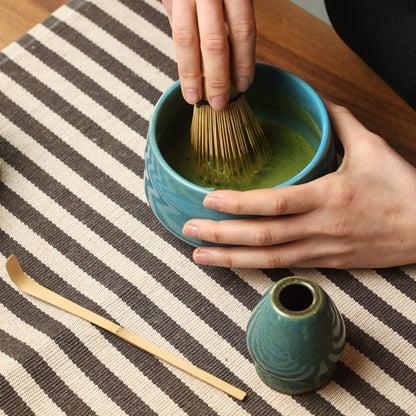 Zen zestaw z ceramiki z ceremonialną matchą