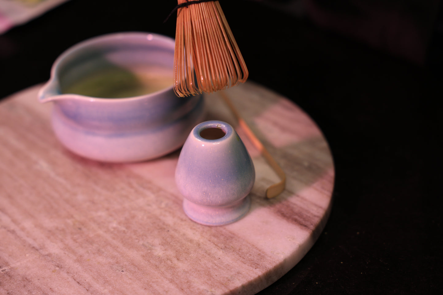 Kai zestaw z ceramiki z kulinarną matchą