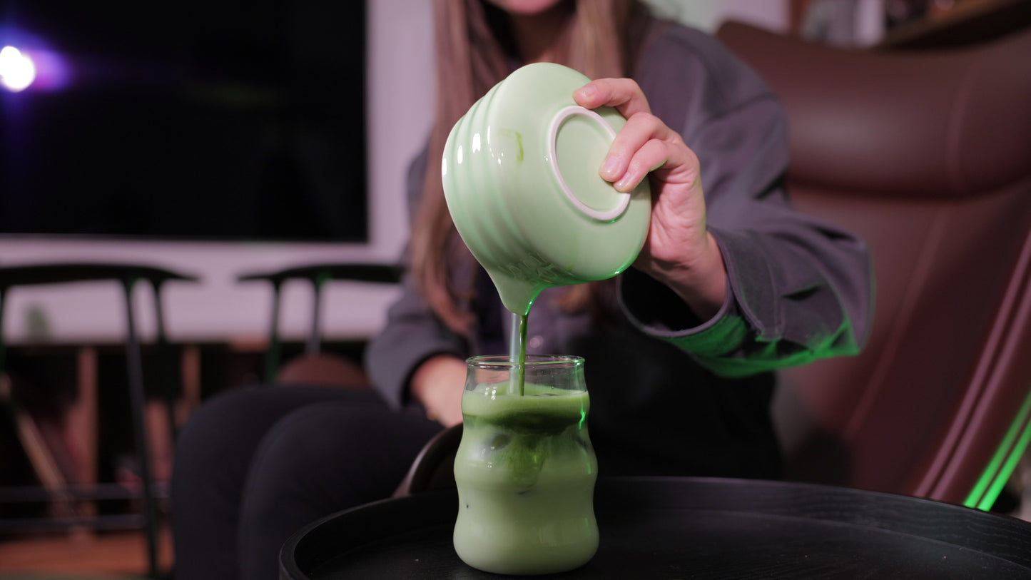 Kai zestaw z ceramiki z kulinarną matchą